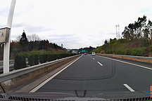跑長途上高速，車子這幾個地方提前檢查，聽喵哥句勸，避免踩坑 