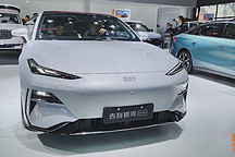 吉利銀河E8下狠手，哪家車企會難受？B級車價格還得掉 