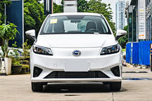 誰的智能化更極致？廣汽、比亞迪、小鵬旗艦車型大PK！