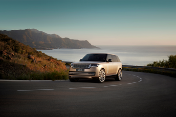 都说丑的全新路虎揽胜正式上市，售146.8万元起，入门款真香？