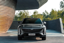 凯迪拉克首款纯电SUV上市，43.97万元起！最快9月可交付