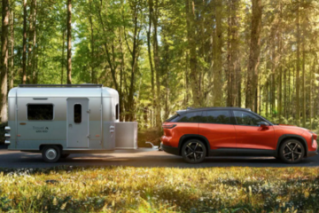 蔚来ES7上有犄角下有空悬，46.8万元起！预计8月底闪电交付，信吗