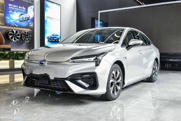 广汽埃安上半年卖10万辆，暂列交付第一，第二却不是蔚来?