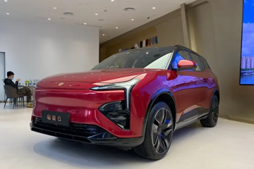 恒馳5上市！30萬元的水準(zhǔn)賣17.9萬元起？許家印造車能翻身嗎？