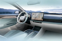 吉利得到華為助攻會(huì)大賣(mài)嗎？幾何G6搭載鴻蒙OS系統(tǒng)，上市時(shí)間將近