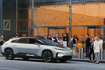 吉利或入股雷诺内燃机部门；法拉第员工要求罢免执行主席