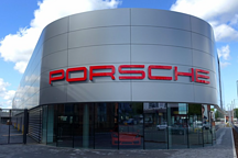 確定了！保時捷IPO估值最高750億歐元，遠超寶馬490億和奔馳610億