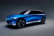 謳歌首款純電動(dòng)SUV曝光！與Lyriq同平臺(tái)打造，續(xù)航能達(dá)600km！