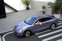 歐拉“貴價貓”上市！18.98萬起，除神似帕拉梅拉外，哪里值得？