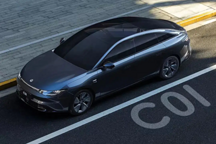 零跑守得云開，未見月明！難關(guān)重重，股價(jià)暴跌、虧損擴(kuò)大...