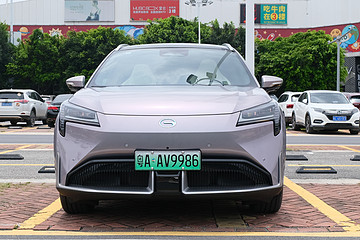 相较于蔚来ES6，为什么我更推荐AION LX Plus？