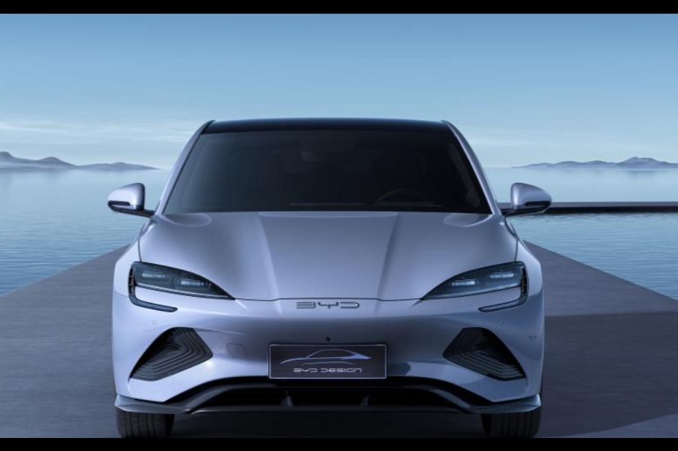 比亚迪：海豹有3种续航版本，护卫舰07纯电续航最高82km