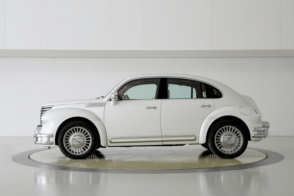 魏牌圆梦内饰曝光，三联屏设计，复古与现代的碰撞，你中意吗？