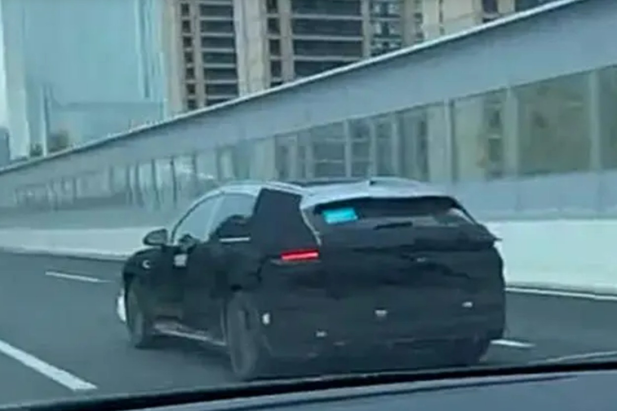 蔚来ET5猎装版谍照曝光，极氪001的挑战者来了