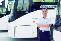 身家120億的黃宏生，67歲不言休