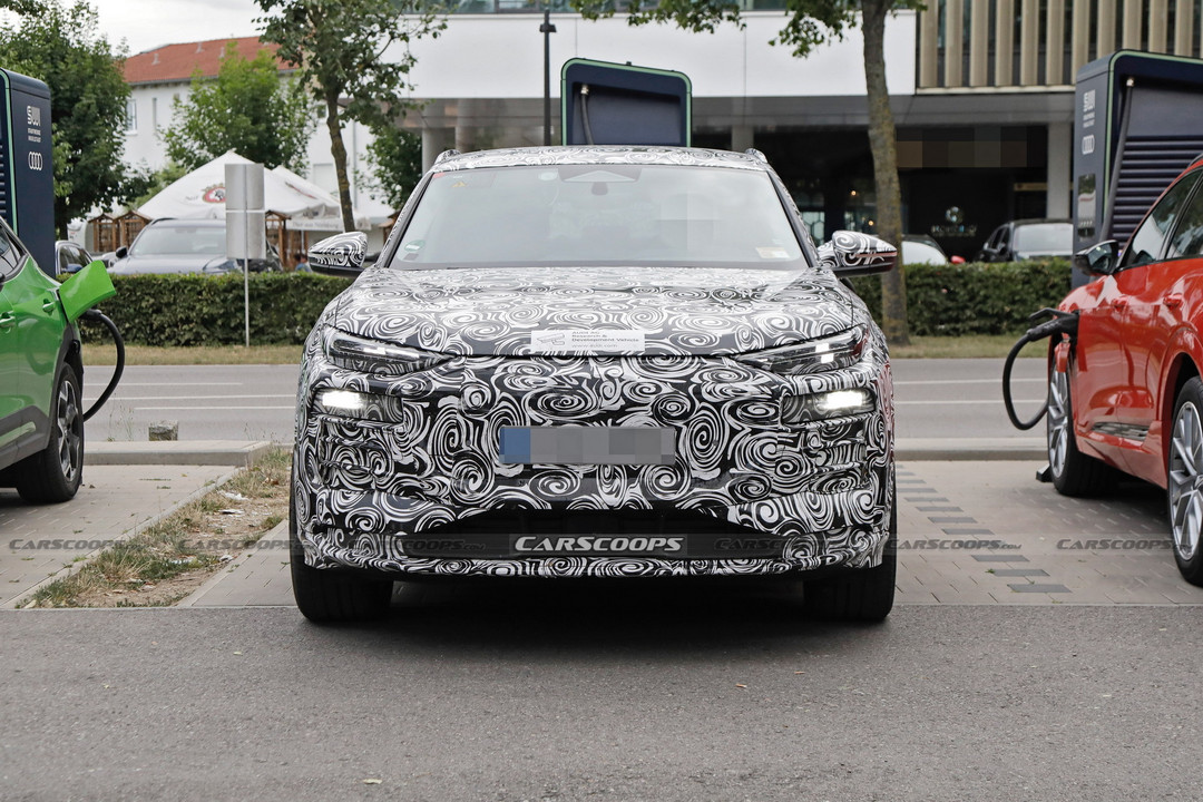 奧迪Q6 E-tron掀背轎跑諜照曝光 采用更時尚的轎跑SUV車身
