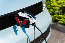 电动车冬天续航掉电？不存在的，看宏光MINI电动车冬暖黑科技