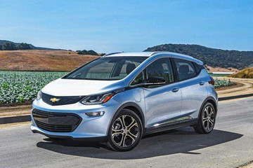 电动车电池衰减哪家强？看这份衰减排名，特斯拉车三款上榜