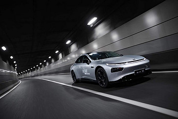 国内纯电动车续航排行榜，特斯拉两款上榜，第1名续航706公里