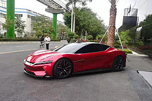 街頭現(xiàn)比亞迪超跑，網(wǎng)友發(fā)現(xiàn)后直呼太帥，這是要量產(chǎn)的節(jié)奏？