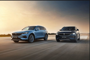 岚图FREE，综合性能出众，搭载空气悬架