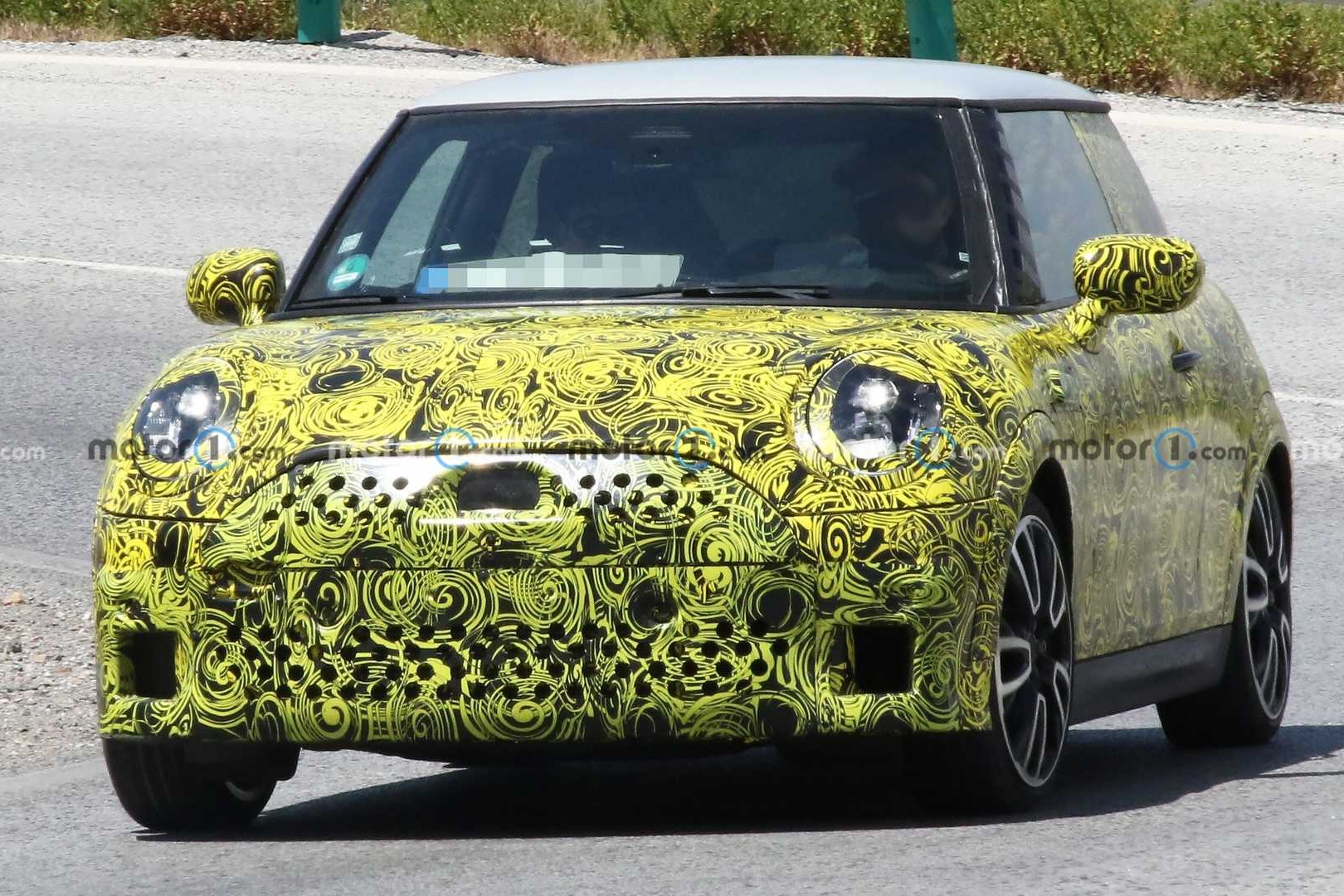 纯电续航超400km，全新MINI Cooper系列有望于今年年底发布