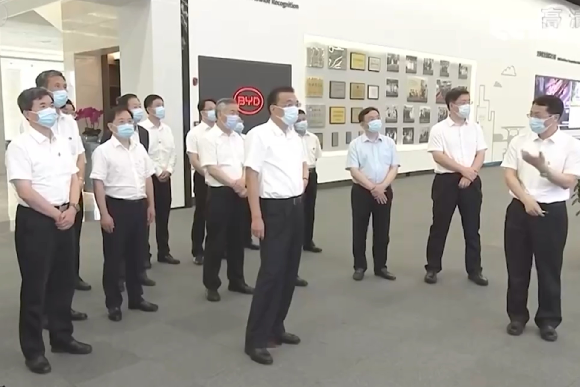 快讯｜总理考察比亚迪，称会继续保持新能源汽车相关优惠政策