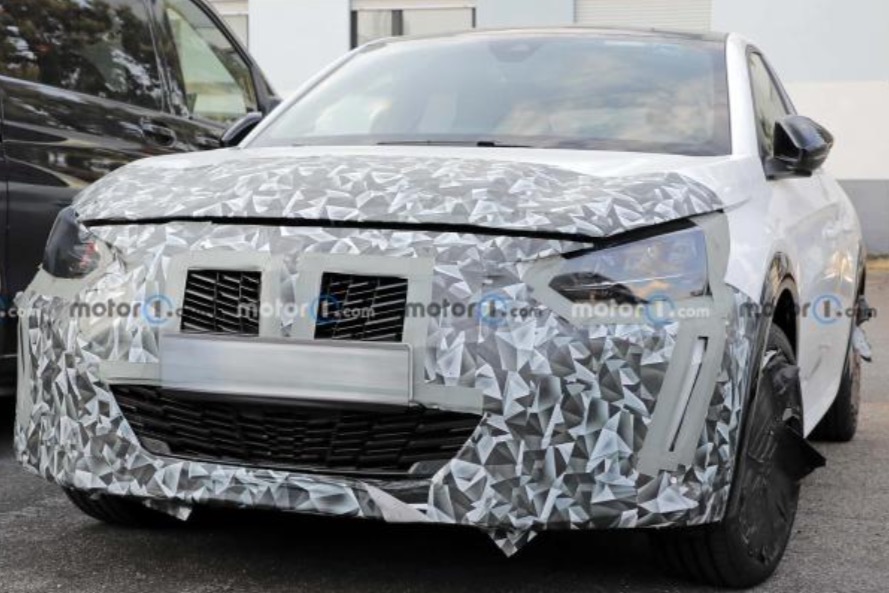 预计年内发布 新款标致e-208谍照首曝