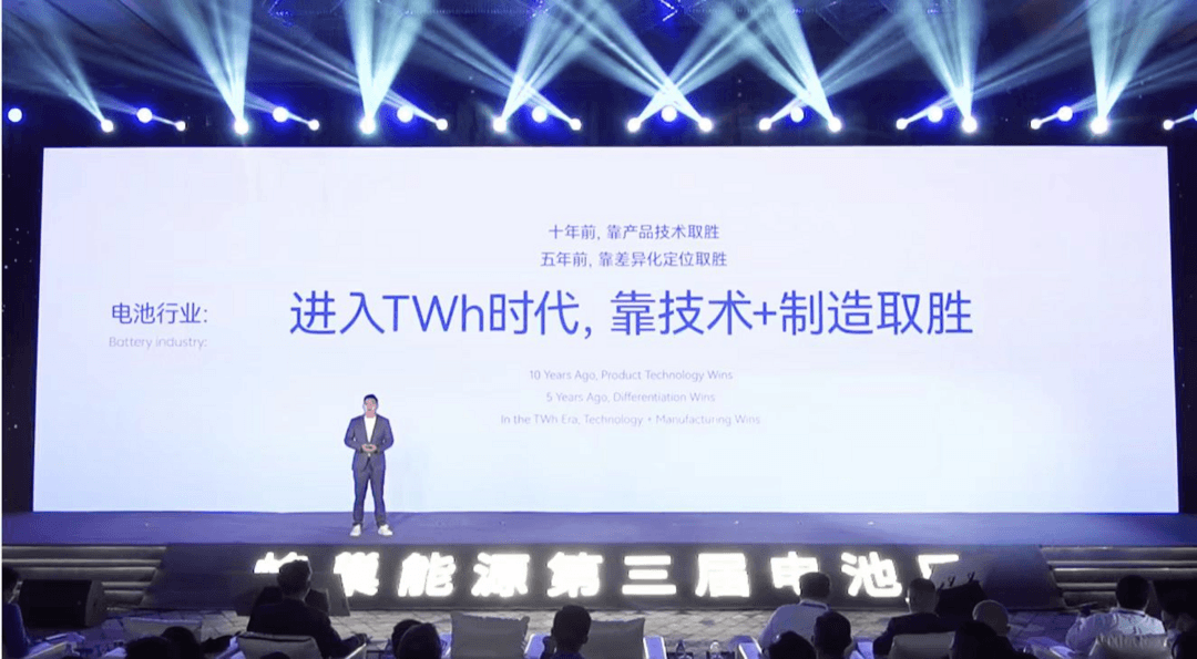 https://img2.danews.cc/upload/ajax/20221219/40ae1b9a6ad7570a47140e4952348c6c.png