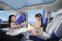 極狐汽車(chē)考拉全面上市，星媽唐藝昕先行體驗(yàn)