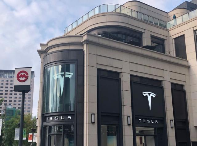國產(chǎn)特斯拉Model 3到店首日 為何“無人問津”？