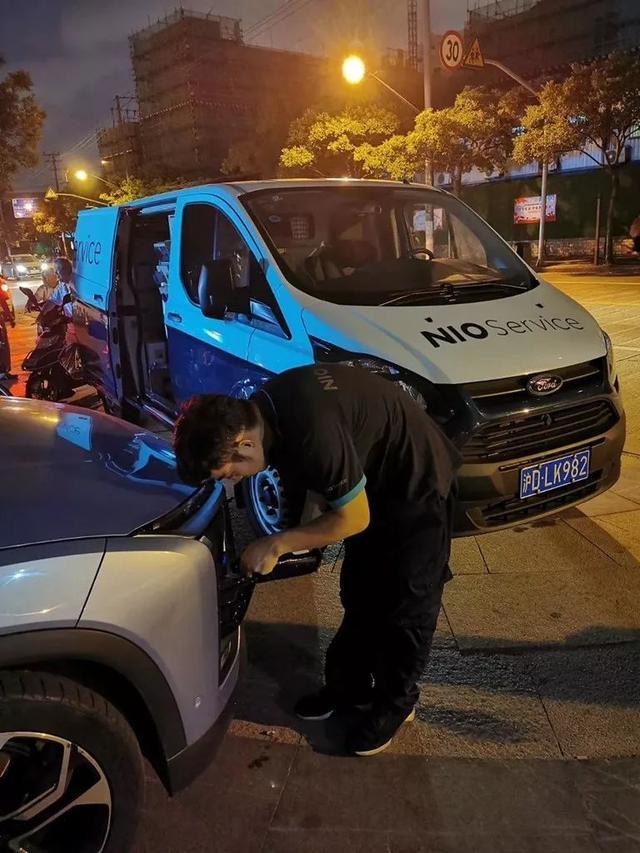 被蔚來圈粉的特斯拉車主