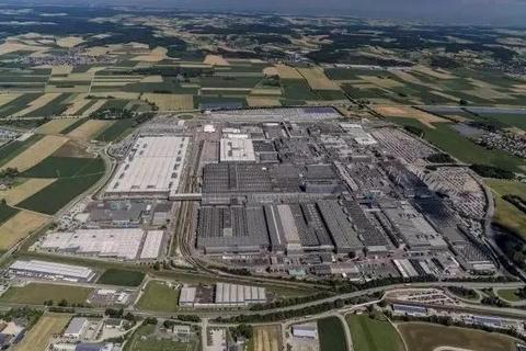 宝马：不建电动车专属平台，也能干翻奔驰、大众、特斯拉