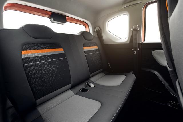 宏光MINI電動車預售2.98萬元起 還要啥自行車？