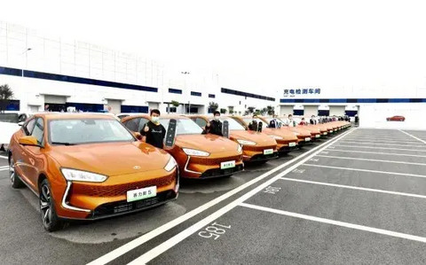 新能源车销量猛增102.8%，小康汽车迎来振兴良机