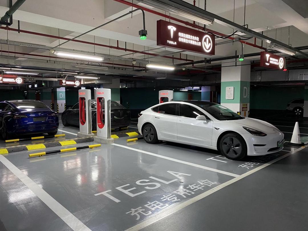 Model 3車主有多會玩？搶鮮體驗特斯拉上海最新超充站