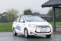 4月的春日旅行指南 除了美景还该有一款好车江淮iEV7L