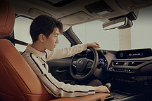 雷克萨斯UX 300e上市 能否搅乱高端电动车市场格局？