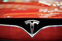 国产特斯拉Model 3即将降价 网友直呼：韭菜又开花了