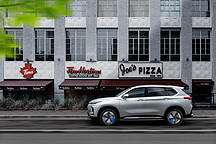 你的车“由你刻”上汽MAXUS让“后浪”拥有选择权利