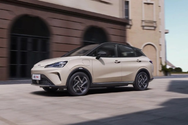 新车探秘丨哪吒AYA 将于8月3日上市,海鸥缤果还能顶住吗?