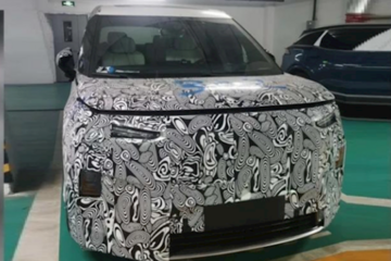 沃尔沃首款纯电MPV车型EM90曝光 专供中国市场