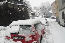 全球都在推行新能源，為啥偏偏瑞士要“禁止”電動車冬季上路呢？