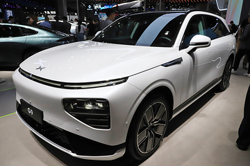 充电5分钟续航200km，小鹏G9在欧洲能否吃得开？德国人如是说