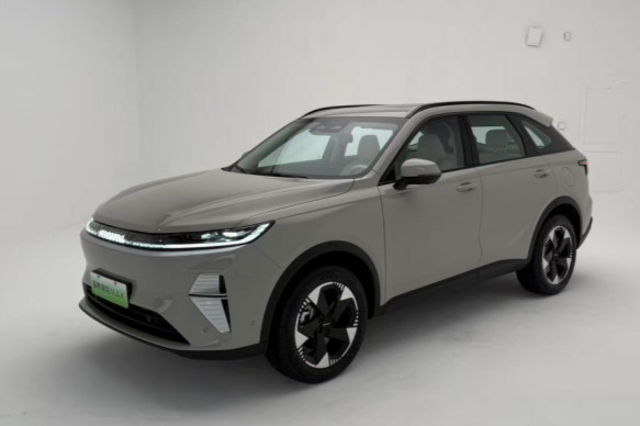 高颜值+电四驱+高阶智驾，哈弗第二代枭龙 MAX焕新而来