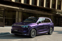 2025年度中國(guó)新能源汽車(chē)爆款榜（上半年）——30萬(wàn)以上級(jí)