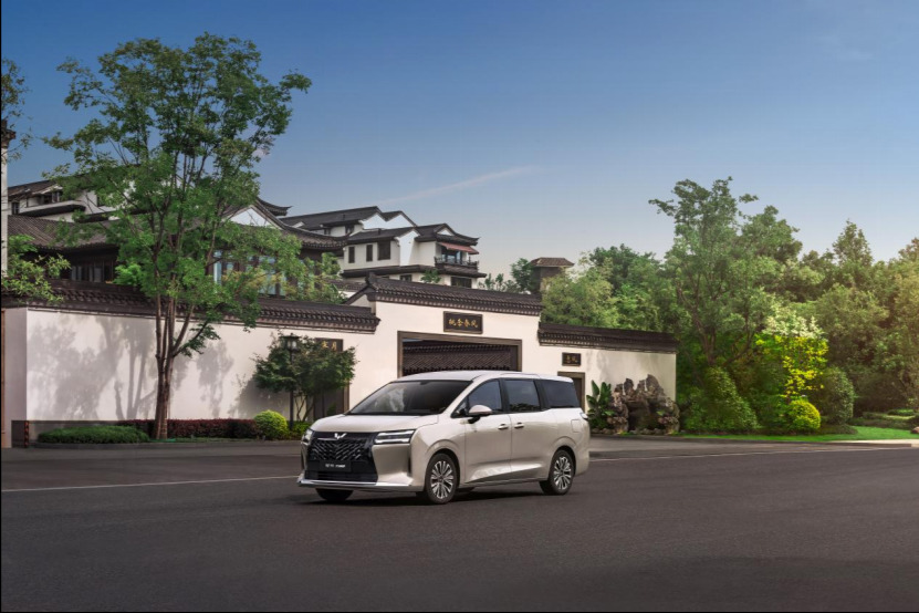 五菱三动力MPV星光730，亮相2025成都国际车展