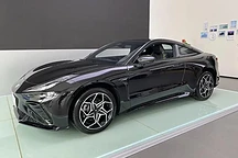 全新哪吒GT實車到店，外觀前衛(wèi)動感，17.88萬起