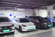 新能源汽車電量未充滿就開，是否會損壞電池？