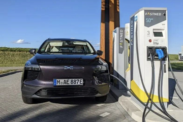 惨！员工被“放假”，工资延发，这个新势力沦落到电费都交不起？